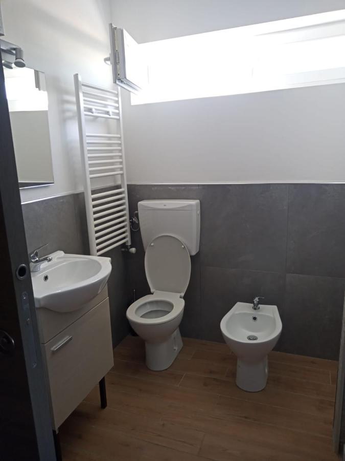 Albergo Elena 3 Via Emilia Ovest 347 Parma Dış mekan fotoğraf